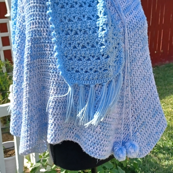 Poncho/shawl only - Bundle2Save - Handmade, NWOT - Picture 9 of 14